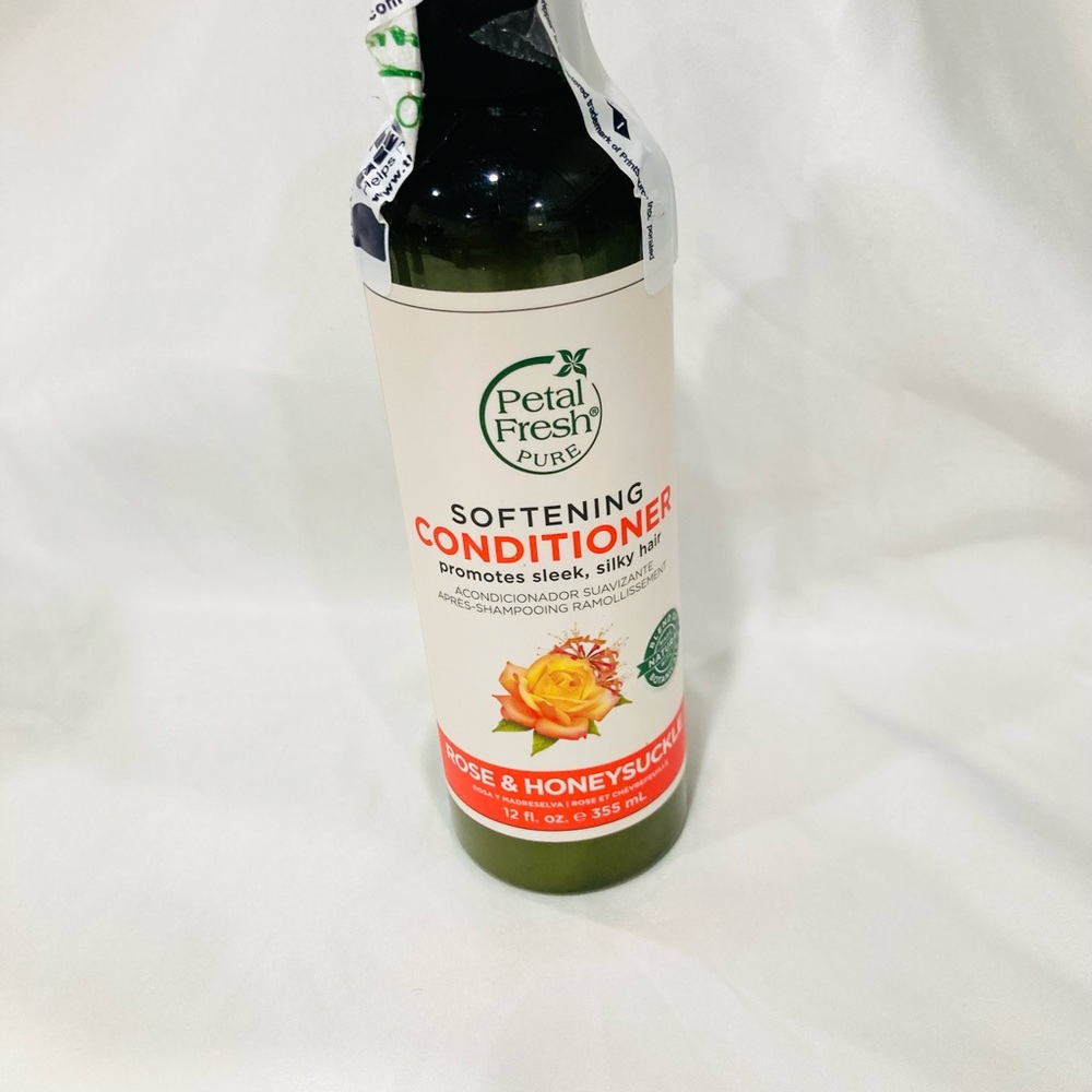Petal Fresh Pure Softening Conditioner w/ Rose and Honeysuckle